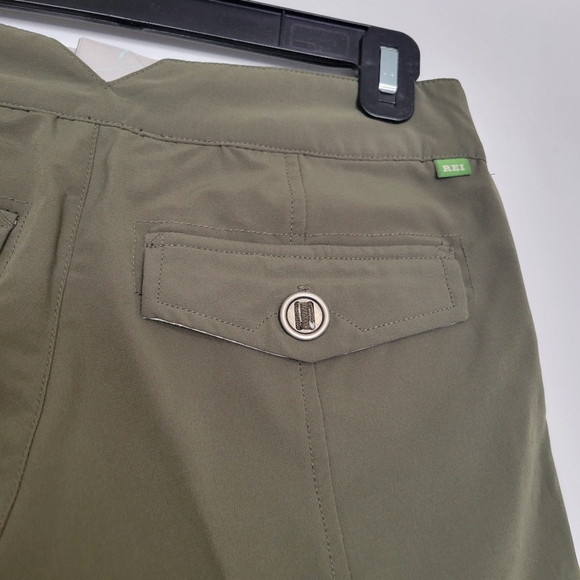 REI Women Olive‎ Green Travel Capri Shorts Pockets Upf 50+ Size 4 - Picture 6 of 10
